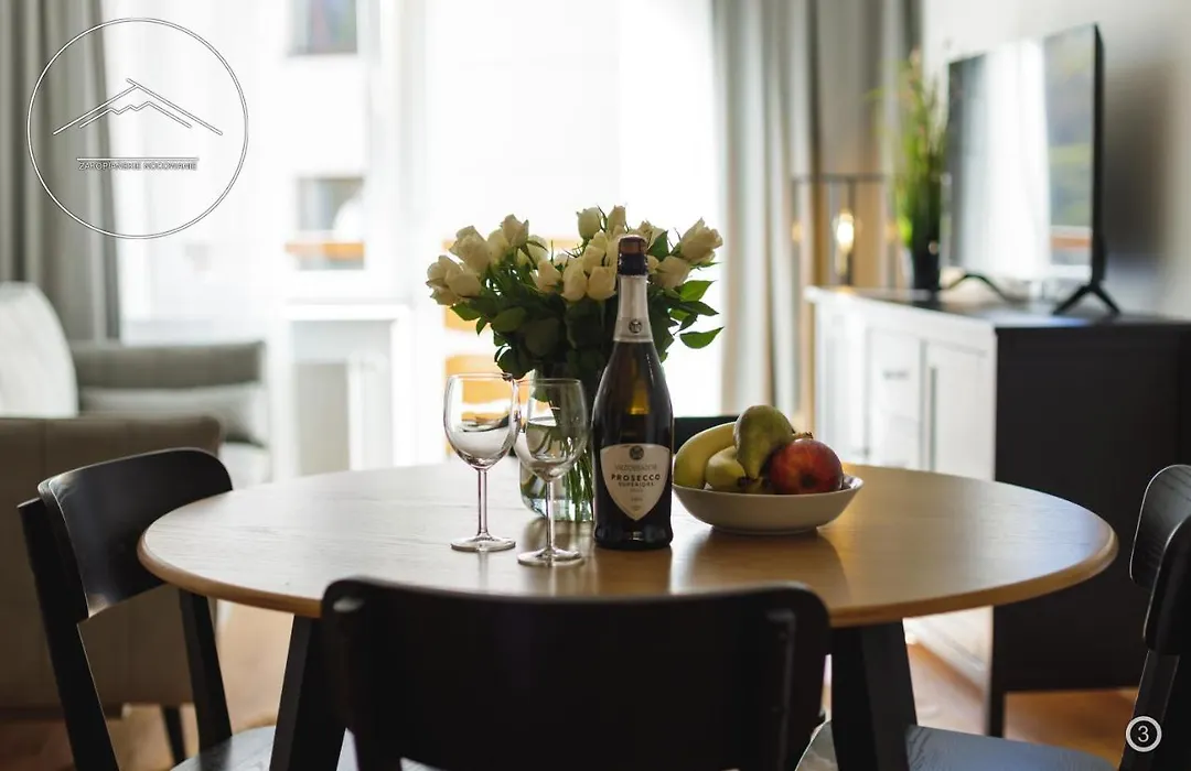 Apartamenty I Pokoje Krupowki 16, Na Szczytach-1