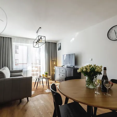 Apartamenty I Pokoje Krupowki 16, Na Szczytach-2